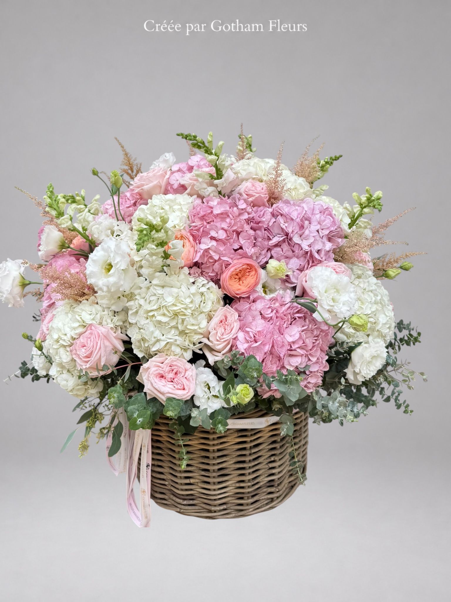 Rosée de Provence – Composition Florale en Panier